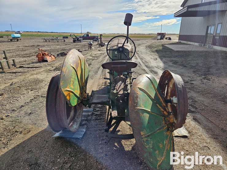 1947-oliver-70-image-5