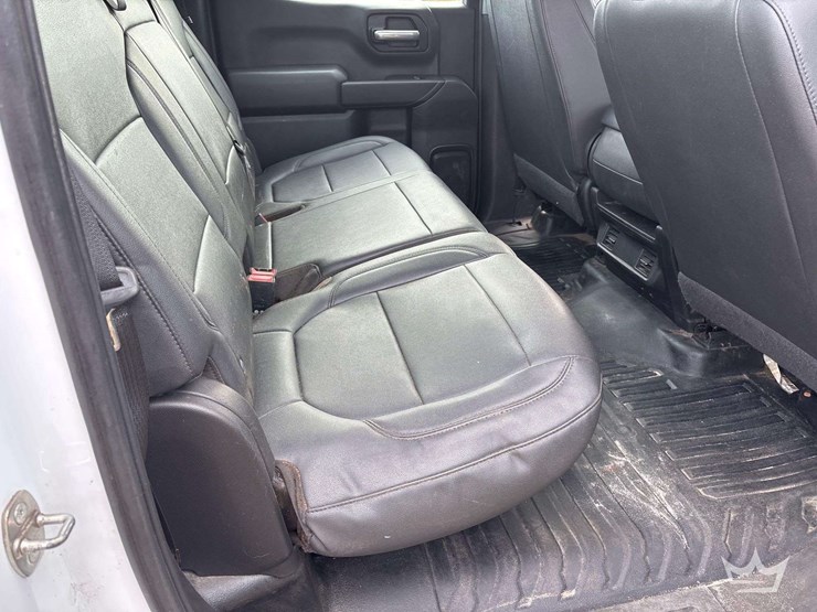 2021-chevrolet-silverado-1500-image-18