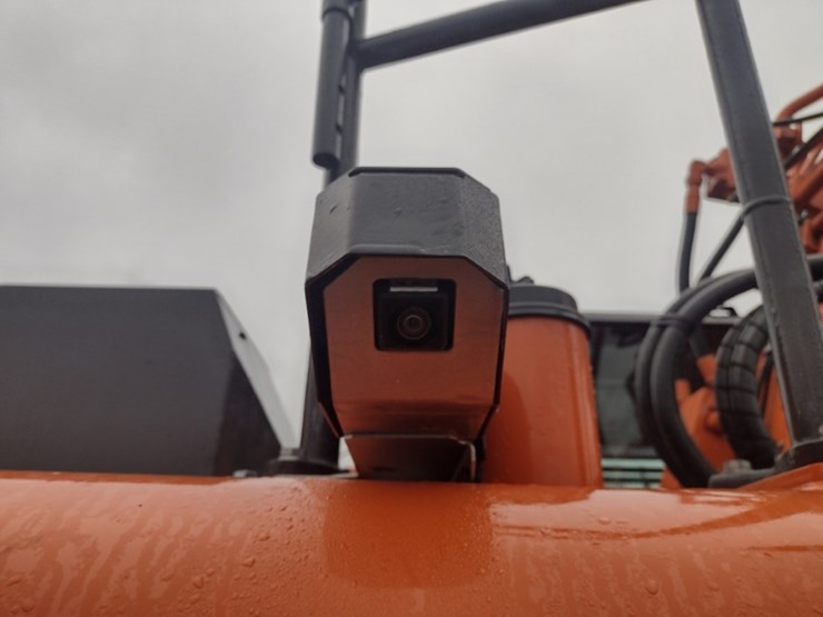 hitachi-zx135us-6-image-51