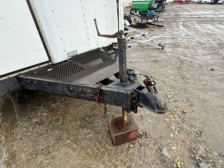 1992-cargo-wells-image-4