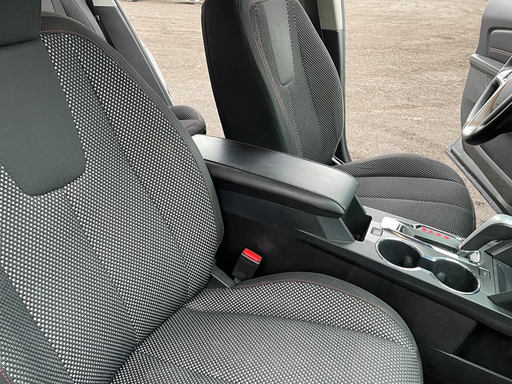 2012-gmc-terrain-sle-image-13