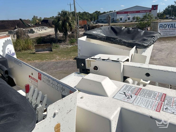 2017-ford-f750-image-48