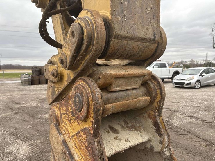 caterpillar-336fl-image-29