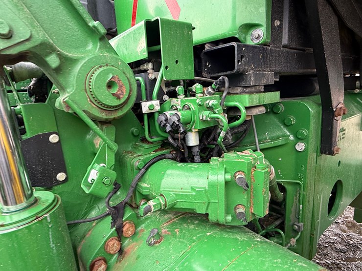 john-deere-8320rt-image-17