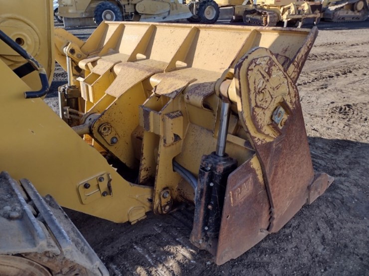 caterpillar-963k-image-19