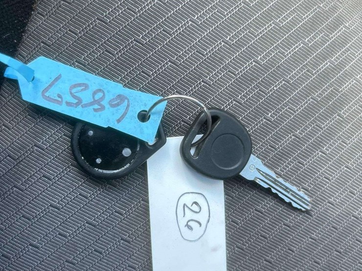 2008-gmc-sierra-1500-ext.-cab-pickup-truck-image-37