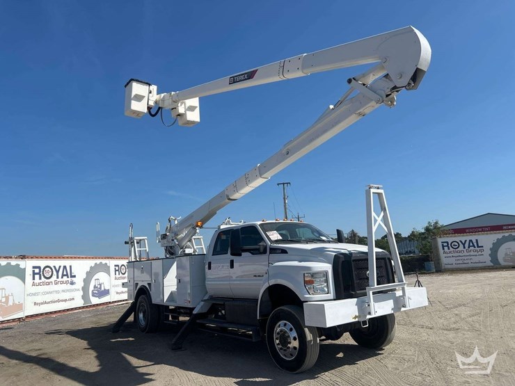 2017-ford-f750-image-2