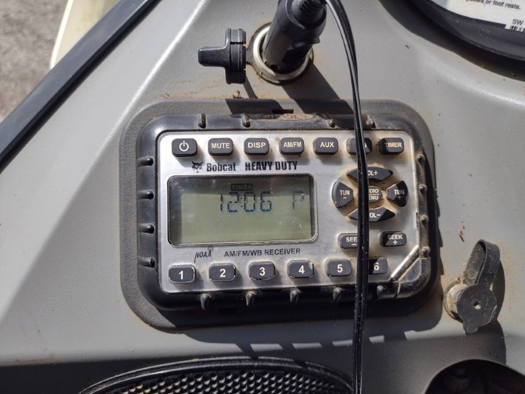 bobcat-t595-image-10