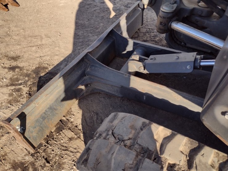 bobcat-e35i-image-25