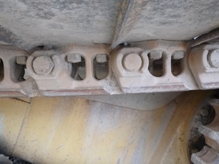 caterpillar-d6h-image-35