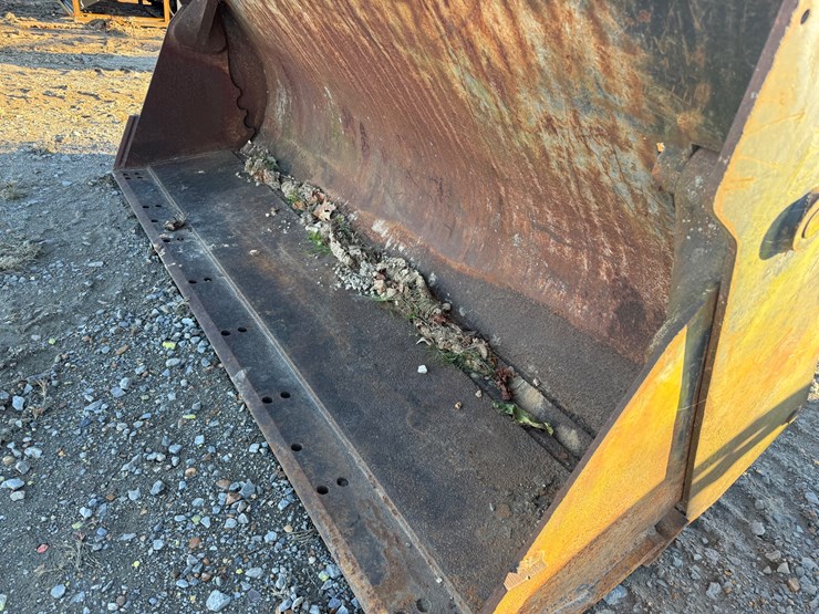 #87-•-88”-4-in-1-bucket-inv#33614-image-18