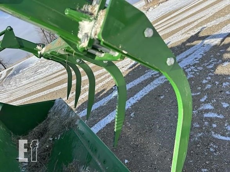 2023-john-deere-6r-155-image-23