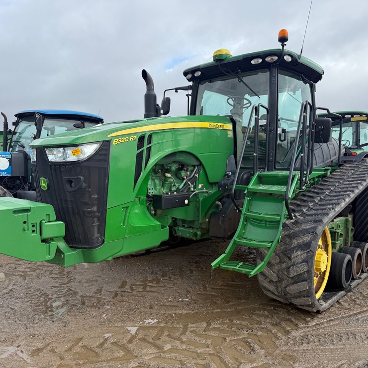 JOHN DEERE 8320RT