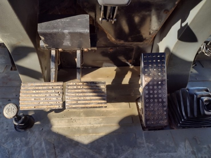 99-caterpillar-426c-image-10