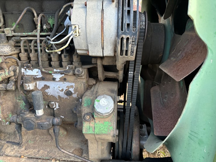 john-deere-4640-image-39