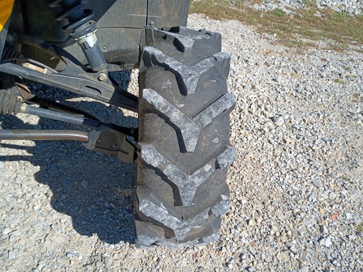 #22111-•-2022-can-am-hd-10-4-seater-side-by-side-image-52