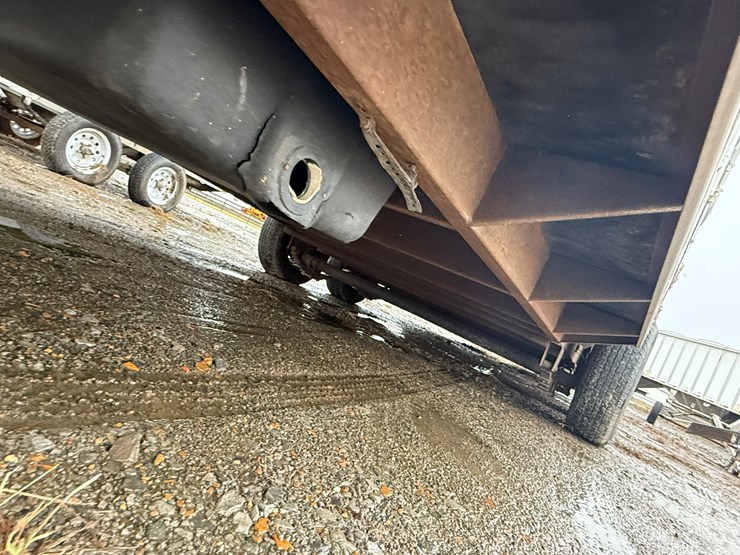 1992-cargo-wells-image-21