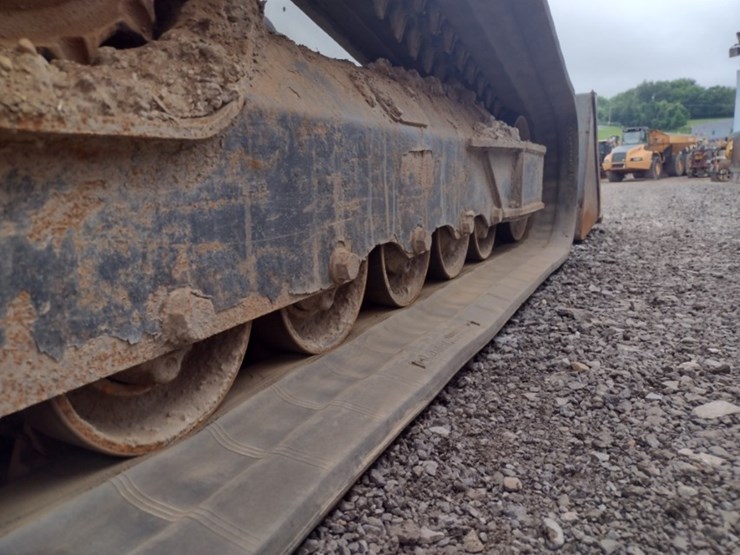 bobcat-t770-image-33