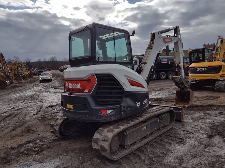 22-bobcat-e60-image-46