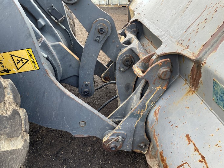 2013-volvo-l70g-image-22