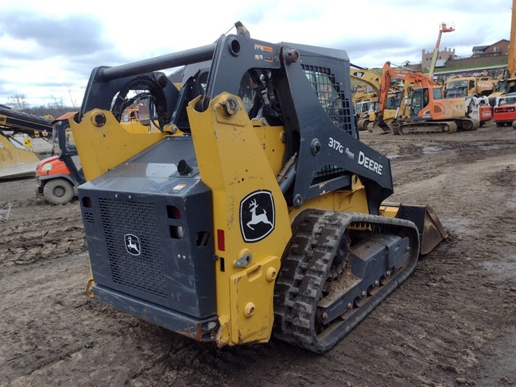 deere-317g-image-39