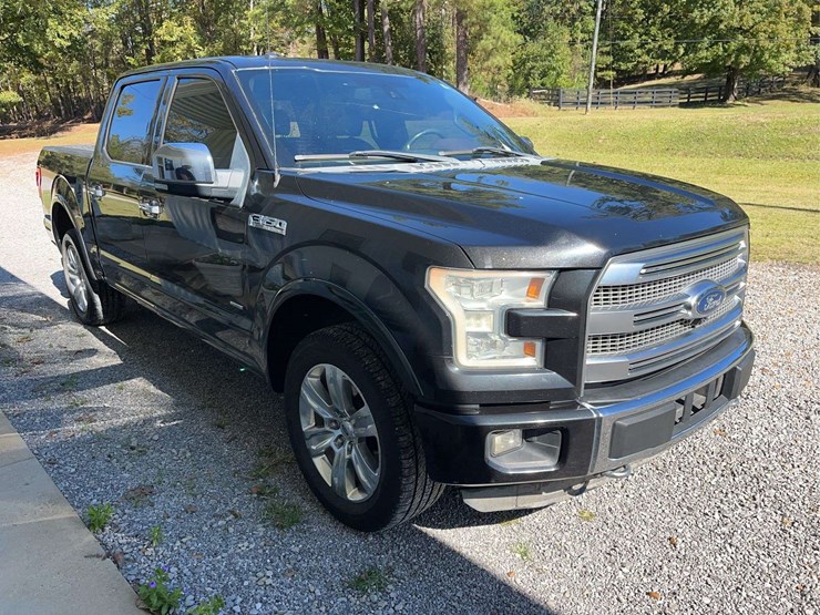 2015-ford-150-image-24