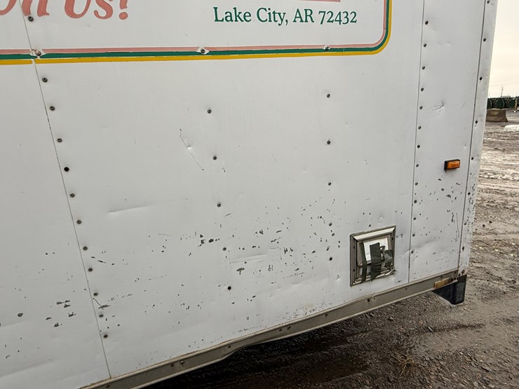 1992-cargo-wells-image-27