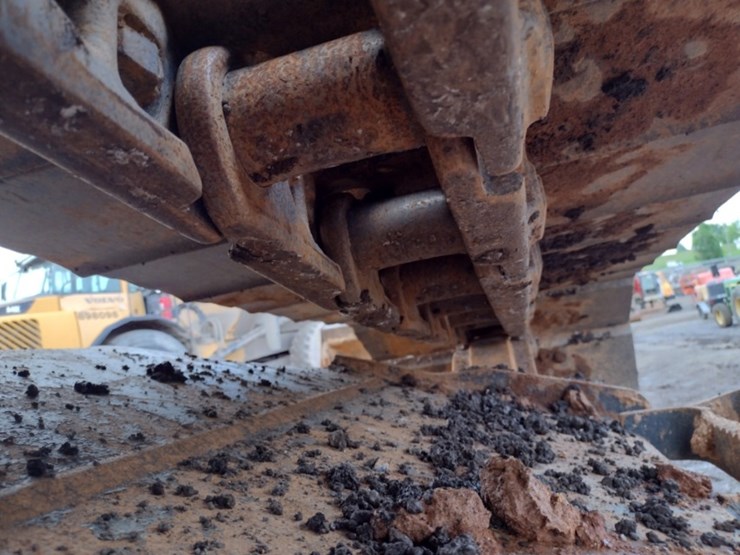 komatsu-pc290-lc-11-image-31