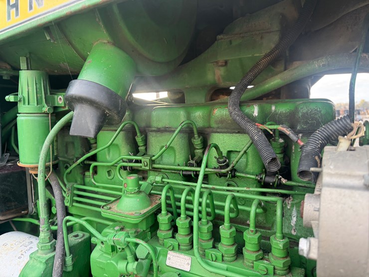john-deere-4630-image-35