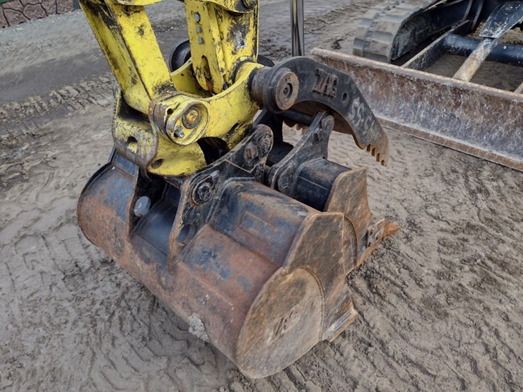 9-yanmar-vio45-image-17