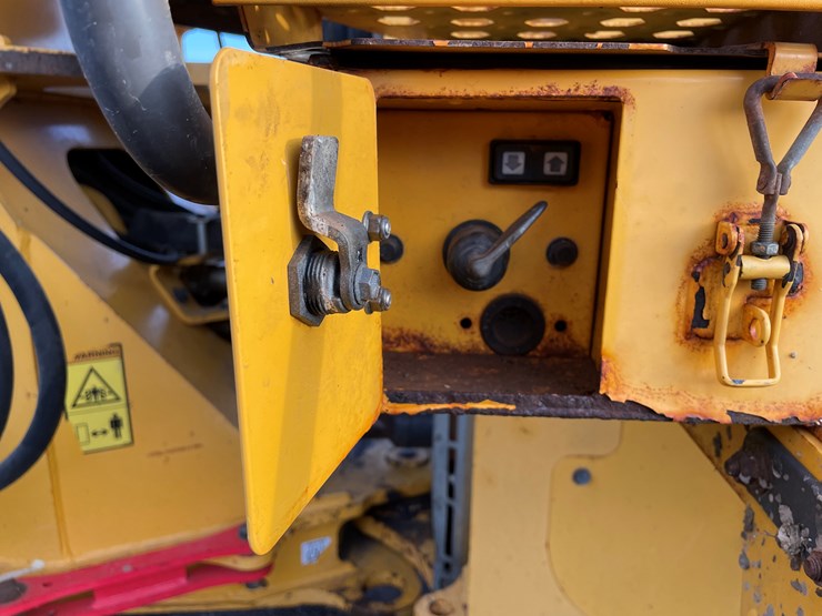 2013-volvo-l70g-image-42