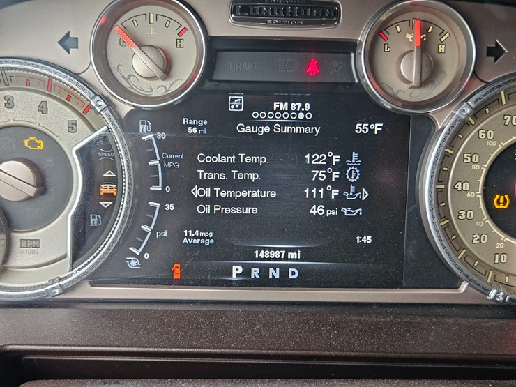 2014-dodge-2500-image-43