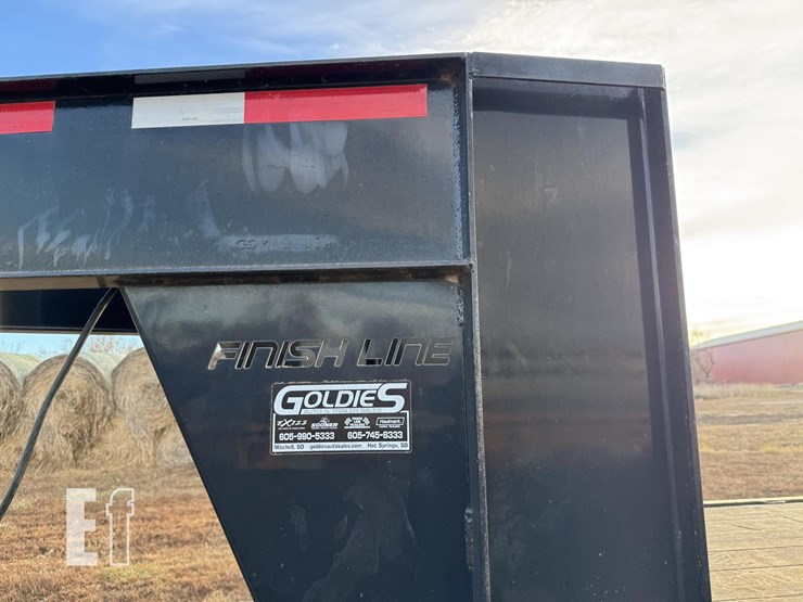 2014-finish-line-30ft-flatbed-image-30