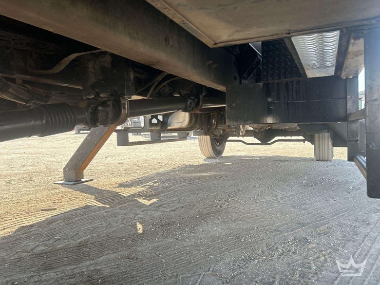 2017-ford-f750-image-43