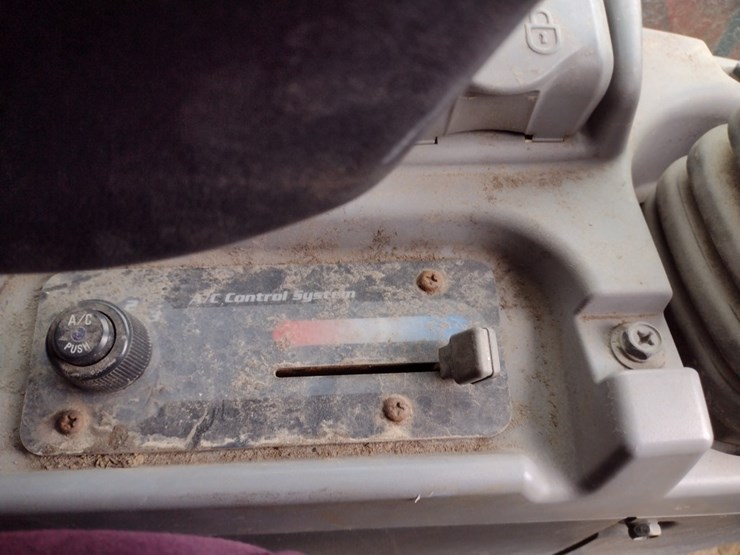 kubota-svl75-2-image-10