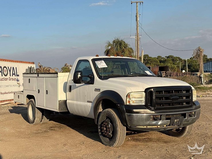 2006-ford-f450-image-2