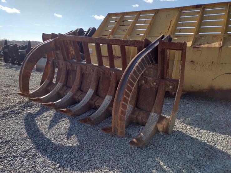 caterpillar-963-image-1