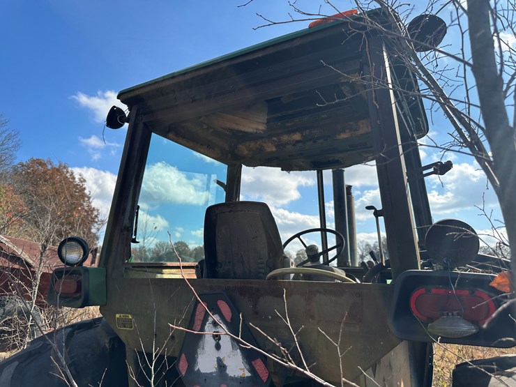 john-deere-4640-image-32