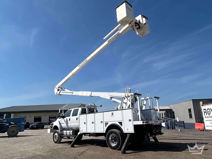 2017-ford-f750-image-5