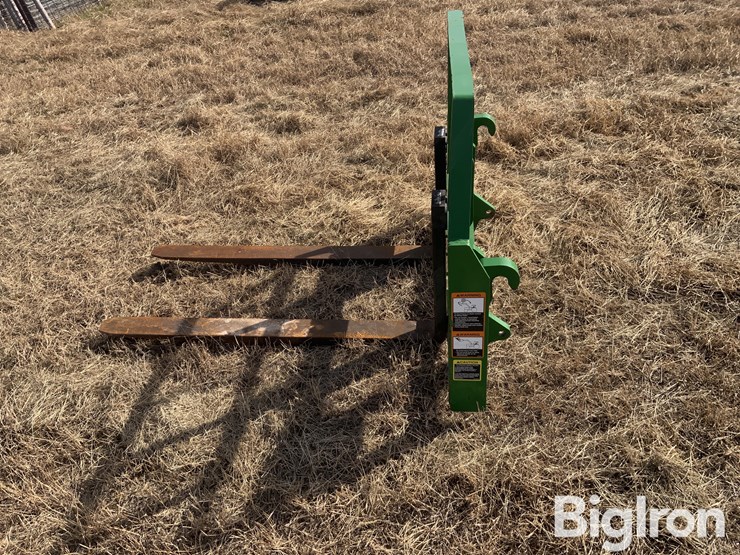 2021-john-deere-640r-image-8