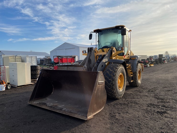 2013-volvo-l70g-image-1