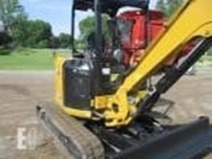 2022-caterpillar-303.5cr-image-1