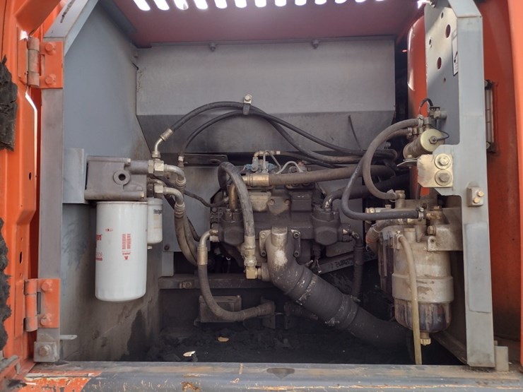 2006-hitachi-zx270-image-41