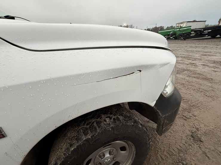 2019-dodge-1500-image-18