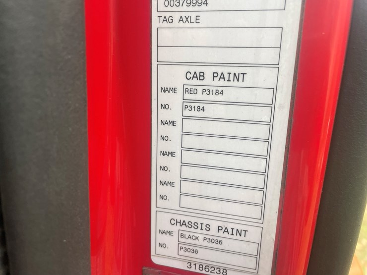 2008-volvo-10-image-52