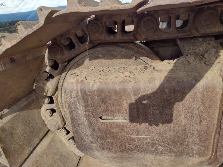 2006-hitachi-zx270-image-34