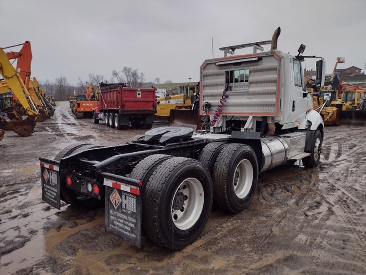 international-16-image-39