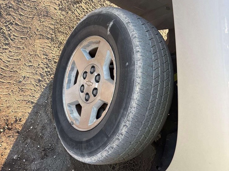 2007-chevrolet-silverado-1500-pickup-truck-image-8