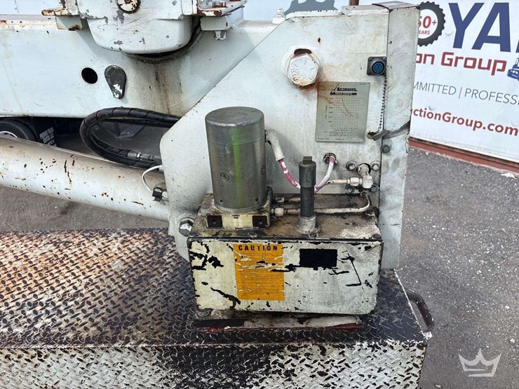 2001-ford-f550-image-31