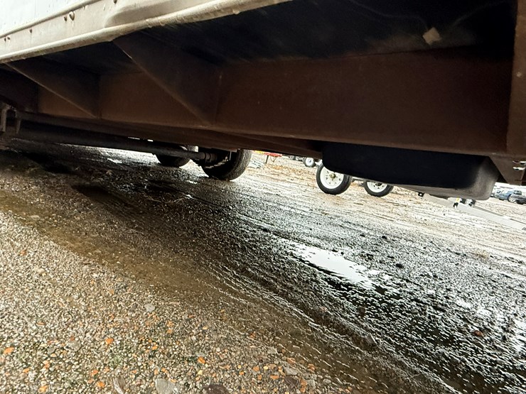 1992-cargo-wells-image-24